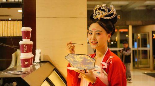 女主播黄山自慰,揭秘网络直播的隐秘角落