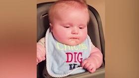婴儿搞笑视频国外,国外搞笑婴儿视频集锦